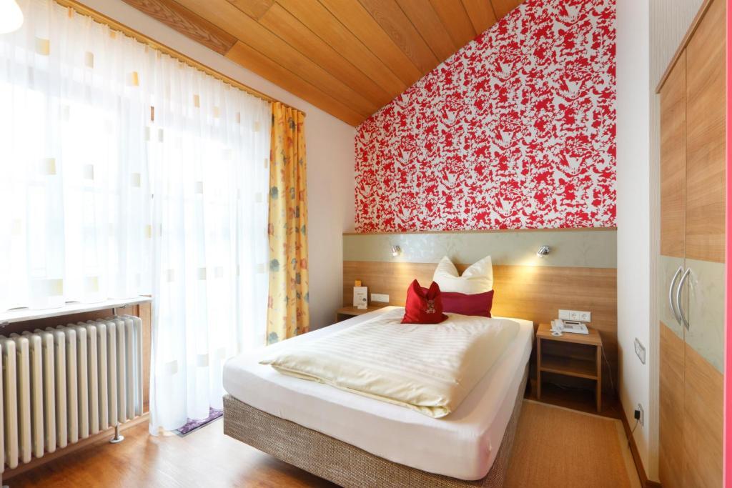Hotel Pension Stern Bad Buchau Cameră foto