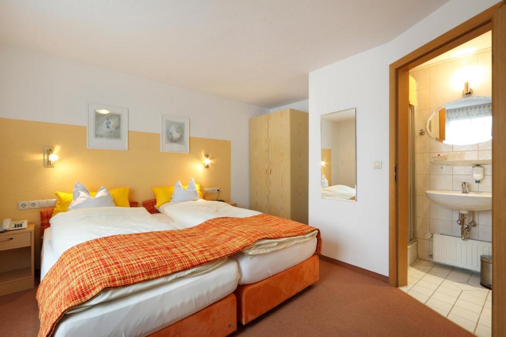 Hotel Pension Stern Bad Buchau Cameră foto